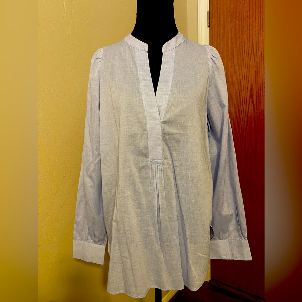 Light blue linen like long sleeve blouse medium